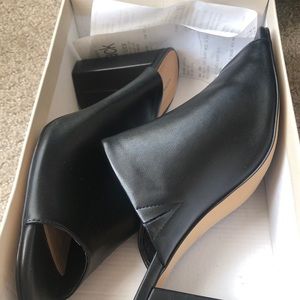 14th & Union block heel.